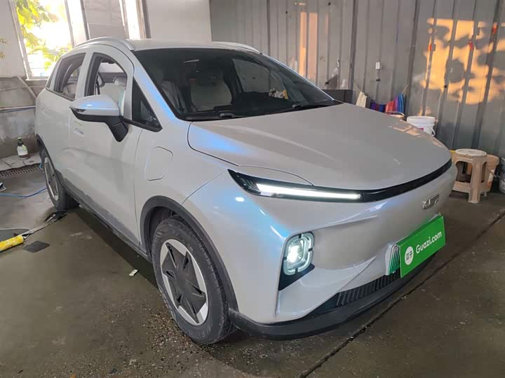 Фото 4 - Geely Geometry E Firefly