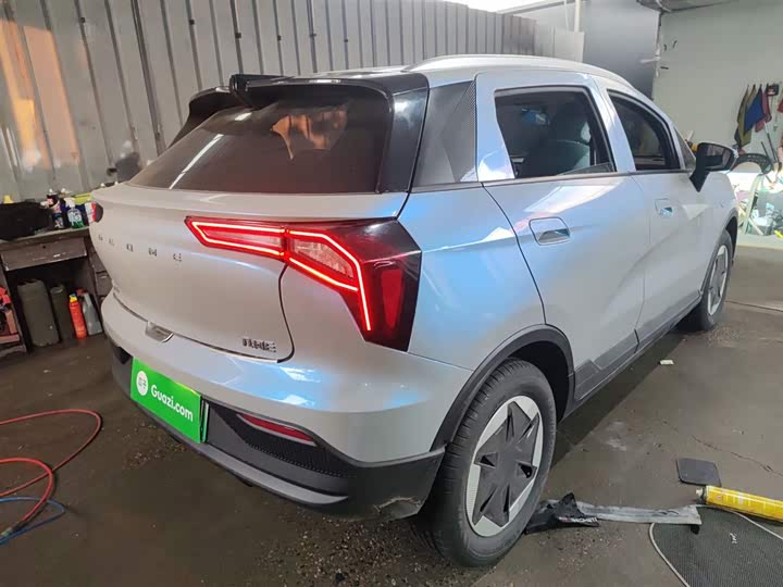 Фото 7 - Geely Geometry E Firefly