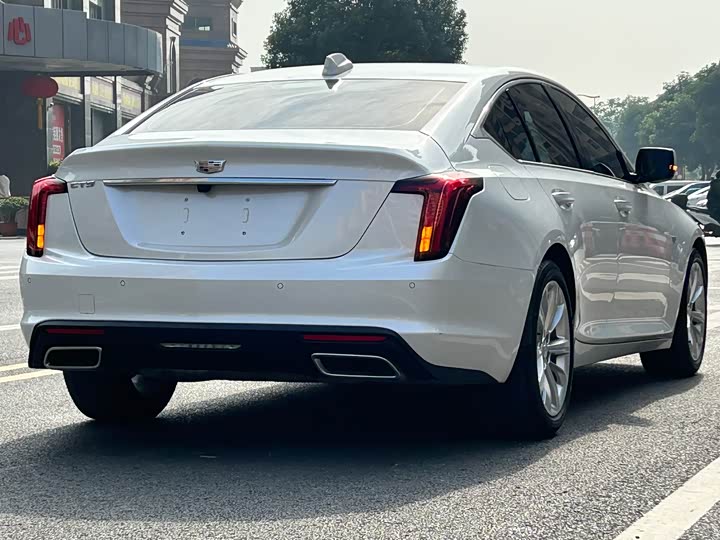 Фото 4 - Cadillac CT5