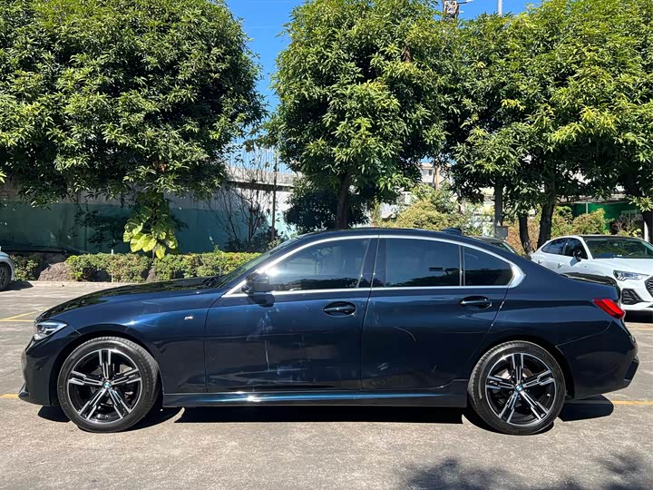 Фото 3 - BMW 3 Series