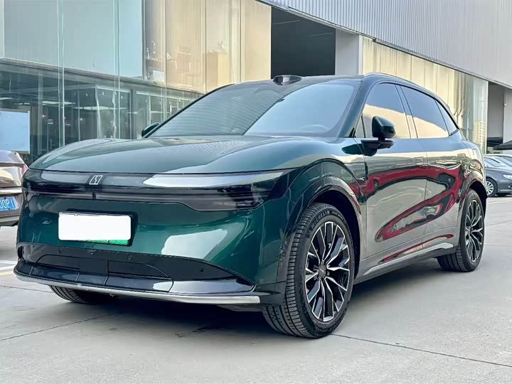 Фото 1 - Zeekr 7X