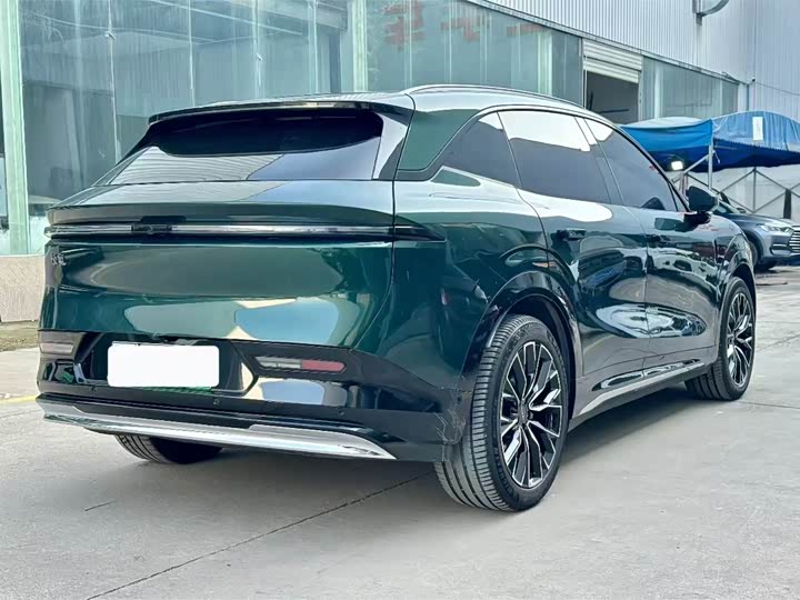 Фото 7 - Zeekr 7X