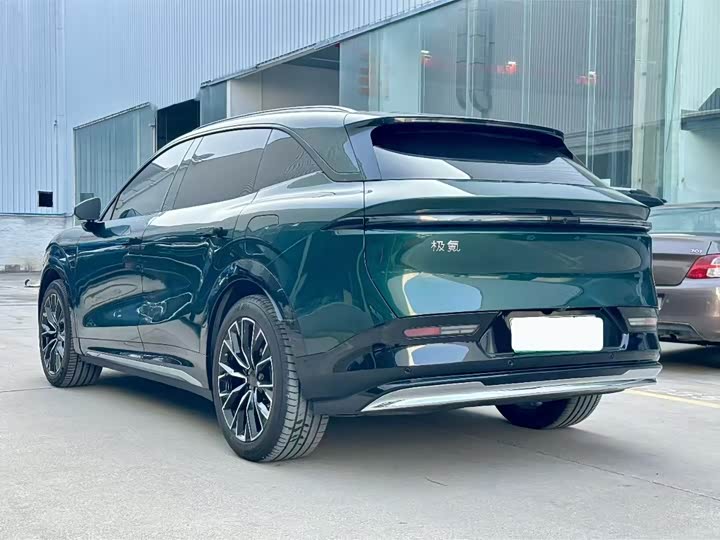 Фото 9 - Zeekr 7X