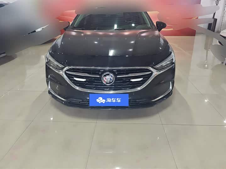 Фото 2 - Buick LaCrosse