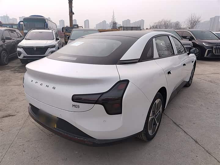 Фото 7 - XPeng Mona M03