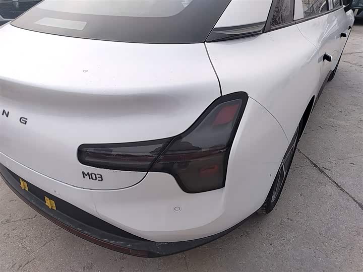 Фото 8 - XPeng Mona M03