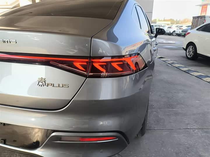 Фото 8 - BYD Qin Plus