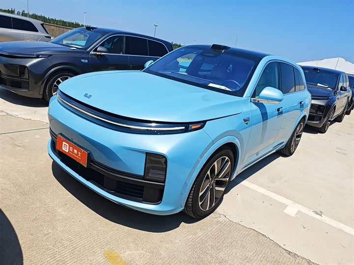 Фото 1 - LiXiang L7