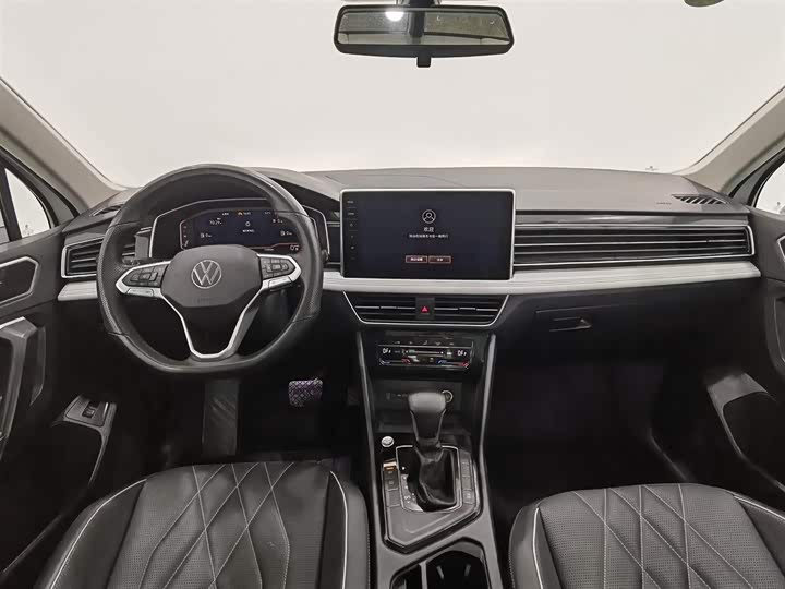 Фото 5 - Volkswagen Tiguan L Pro