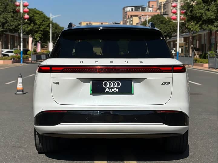 Фото 7 - XPeng G9