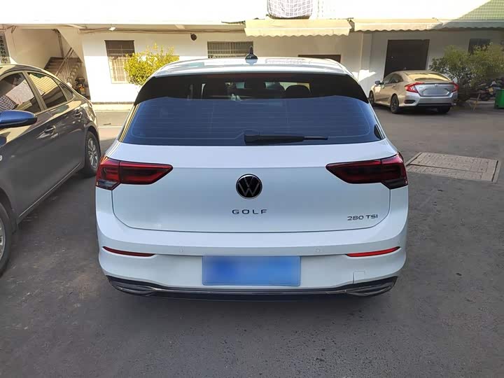 Фото 6 - Volkswagen Golf