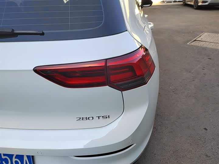 Фото 8 - Volkswagen Golf