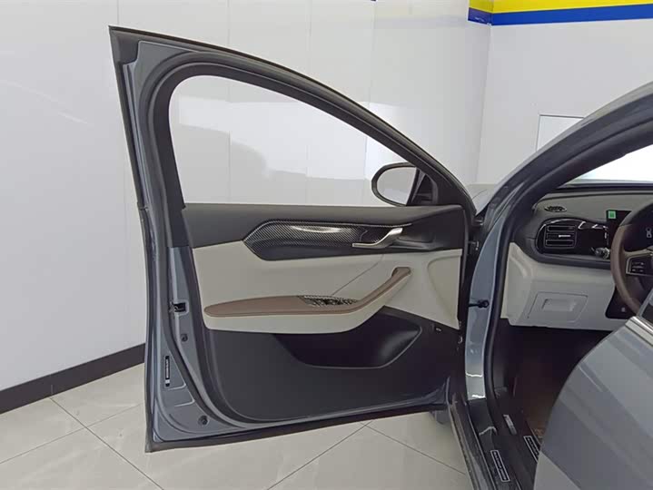 Фото 7 - BYD Qin Plus