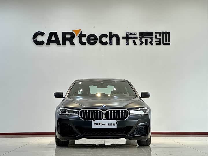 Фото 2 - BMW 5 Series