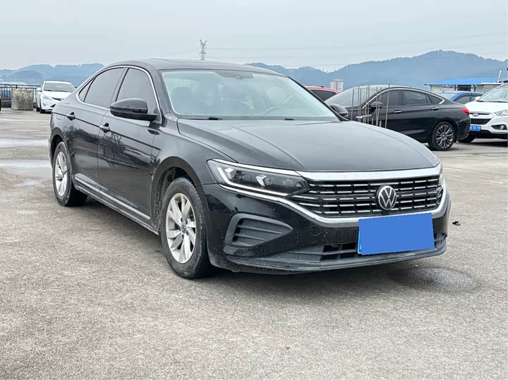 Фото 3 - Volkswagen Passat