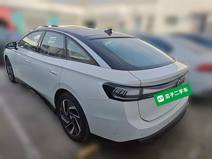 Фото 9 - Volkswagen ID.7 Vizzion