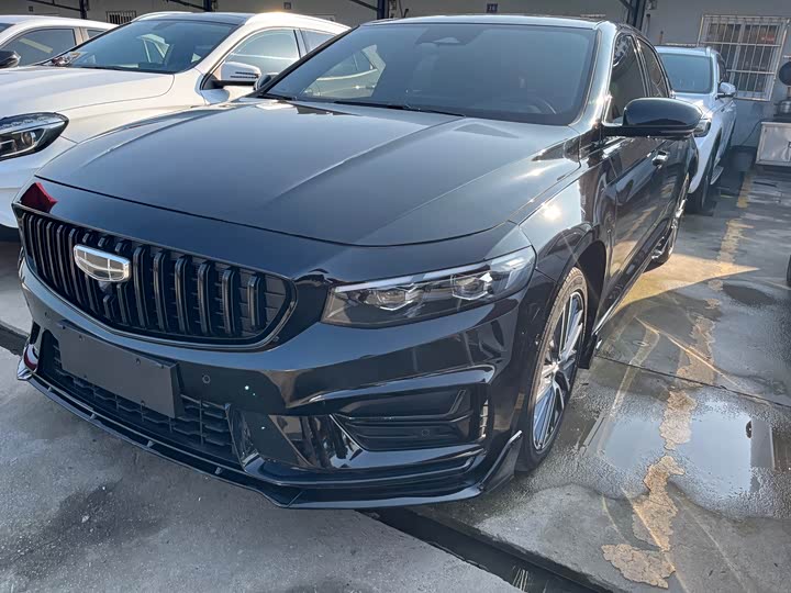 Фото 1 - Geely Preface