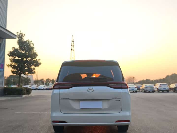 Фото 4 - GAC Trumpchi M6