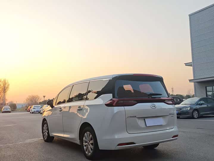 Фото 5 - GAC Trumpchi M6