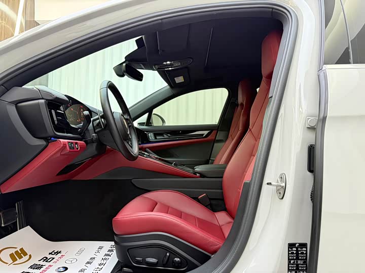 Фото 4 - Porsche Panamera