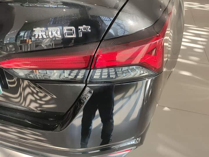 Фото 8 - Nissan Teana