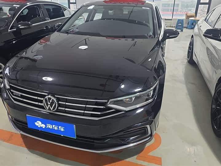 Фото 1 - Volkswagen Magotan GTE Hybrid