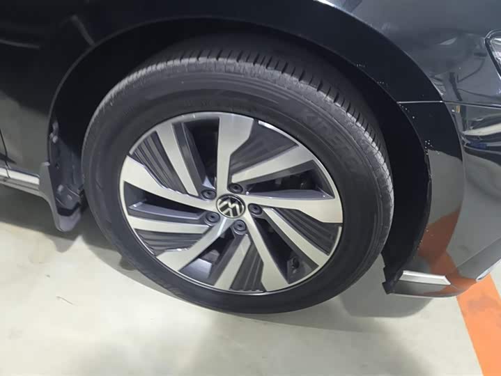 Фото 6 - Volkswagen Magotan GTE Hybrid