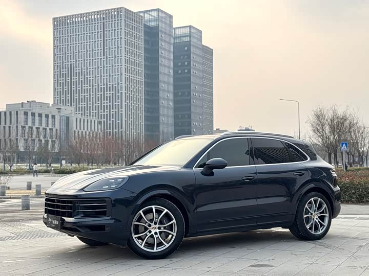 Фото 1 - Porsche Cayenne
