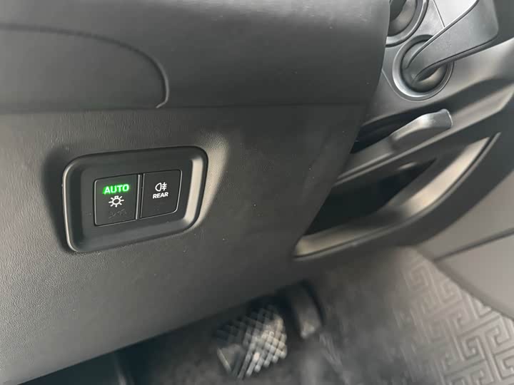 Фото 9 - Porsche Cayenne