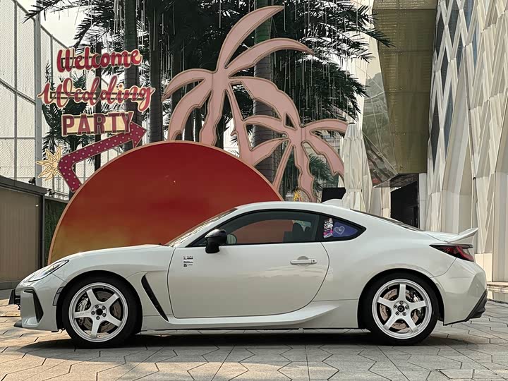 Фото 7 - Subaru BRZ