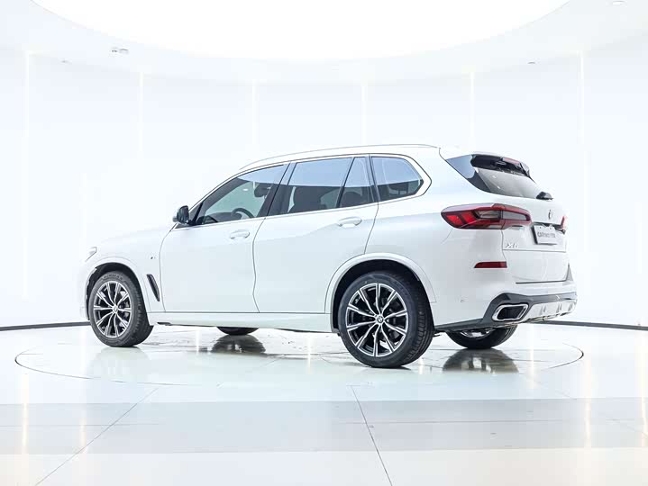 Фото 4 - BMW X5