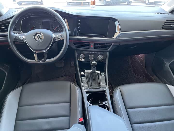 Фото 8 - Volkswagen Sagitar L