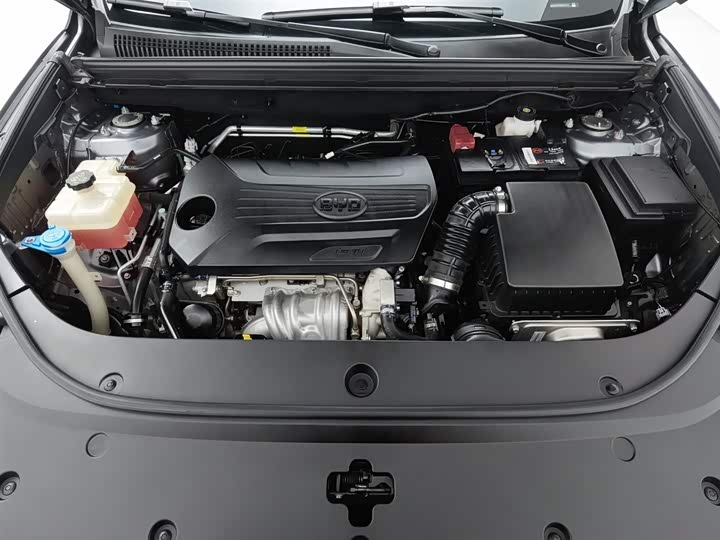 Фото 6 - BYD Song Pro