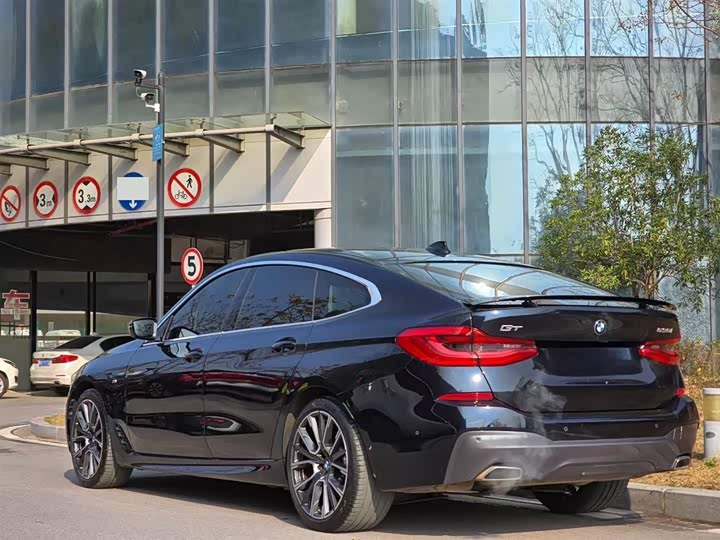 Фото 3 - BMW 6 Series GT