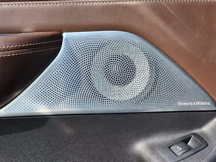 Фото 9 - BMW 6 Series GT