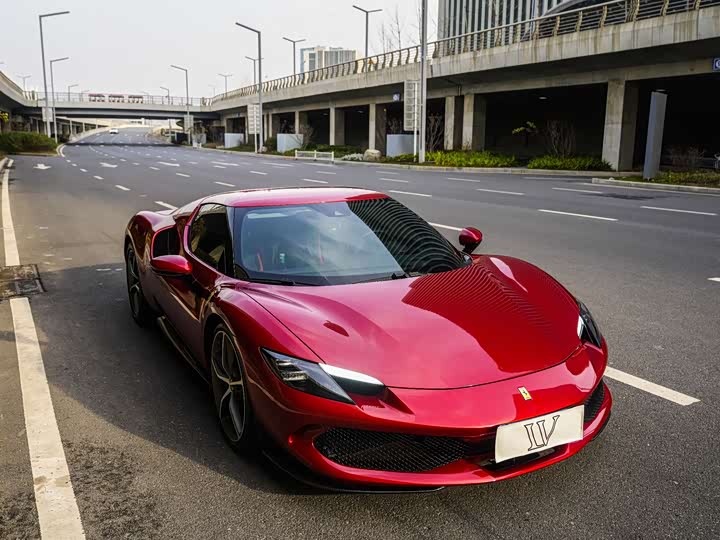 Фото 3 - Ferrari 296