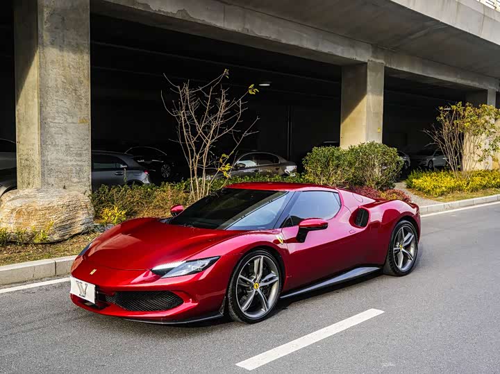 Фото 4 - Ferrari 296