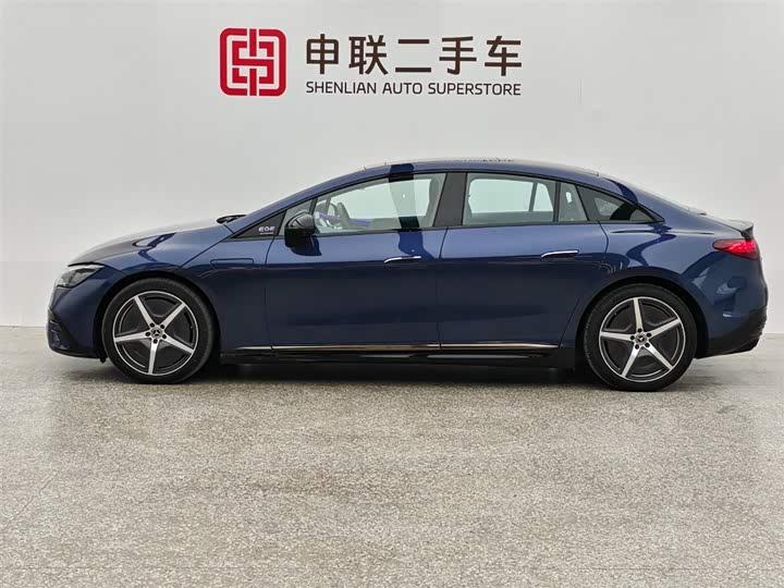 Фото 5 - Mercedes-Benz EQE