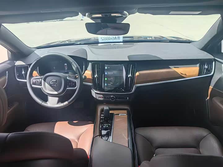 Фото 6 - Volvo S90