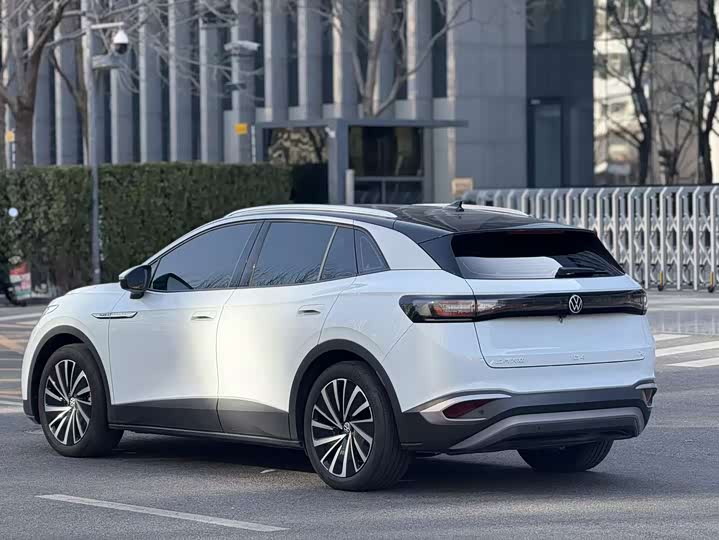 Фото 5 - Volkswagen ID.4 X