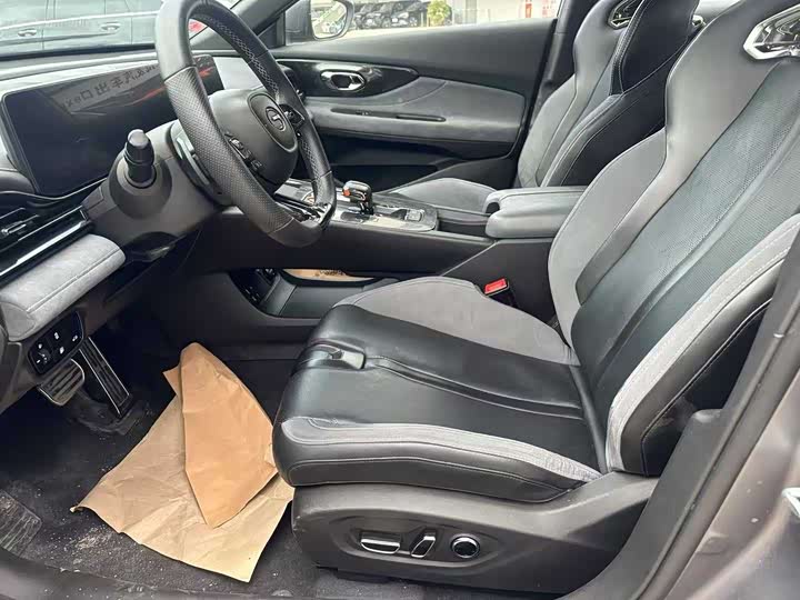 Фото 4 - GAC Trumpchi Empow R