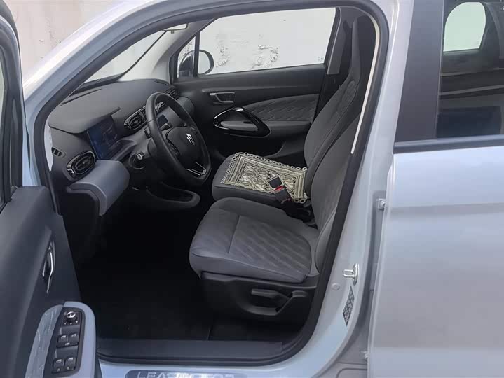 Фото 9 - Leapmotor T03