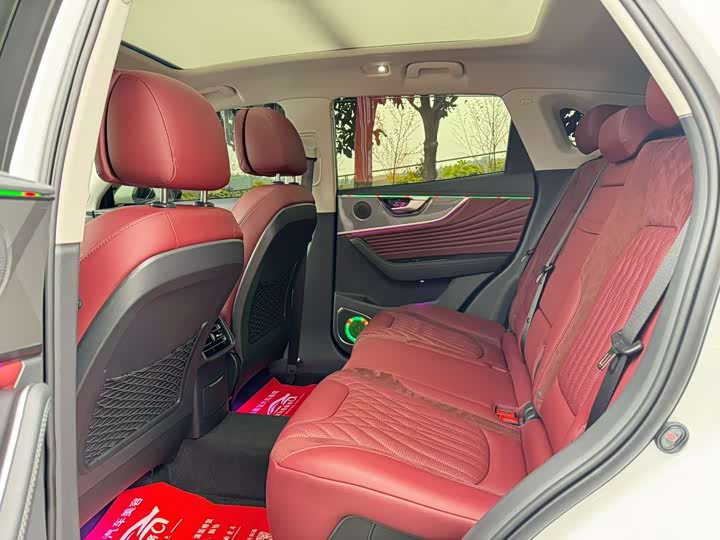 Фото 9 - Hongqi HS5