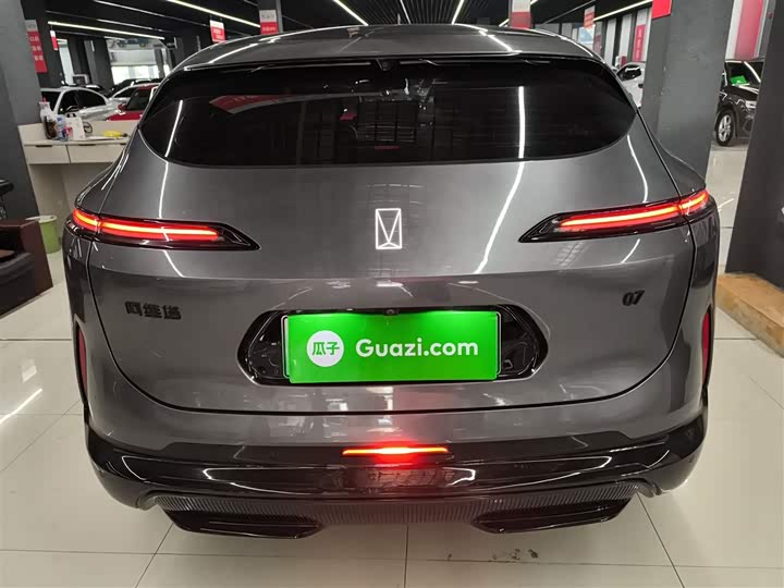 Фото 6 - Avatr 07