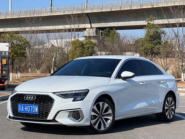 Фото 1 - Audi A3