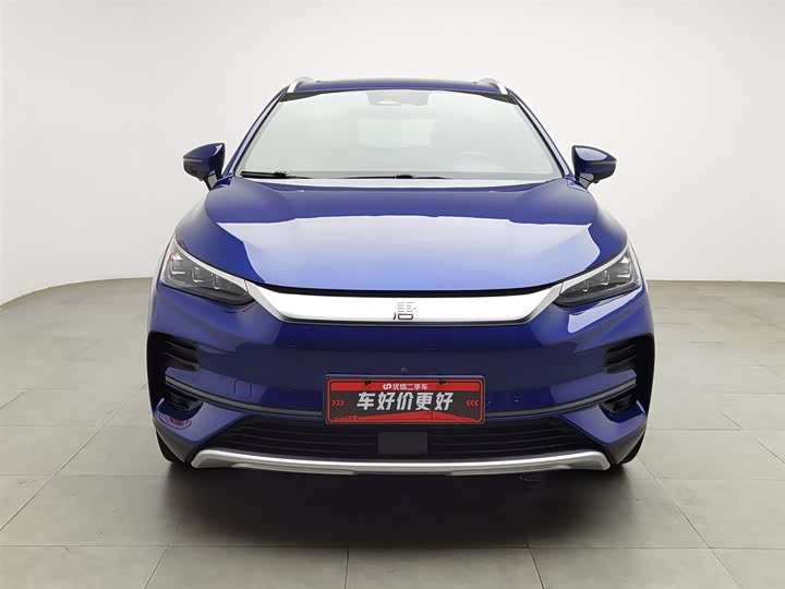 Фото 3 - BYD Tang Hybrid/EV