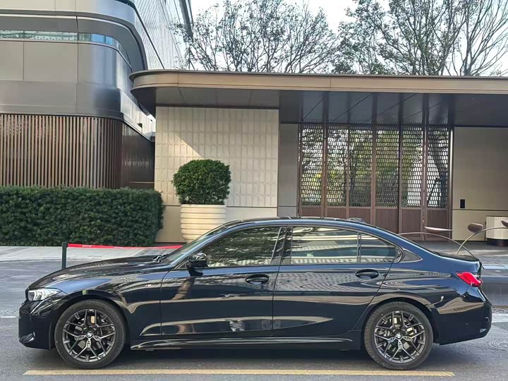 Фото 4 - BMW 3 Series