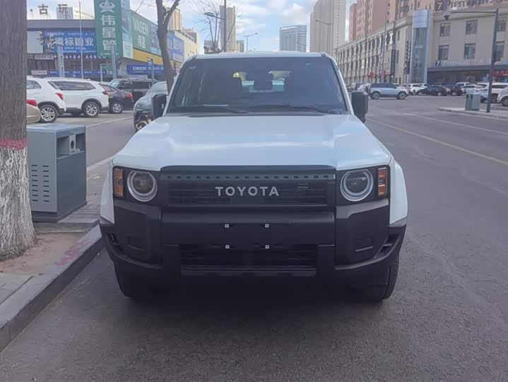 Фото 2 - Toyota Prado