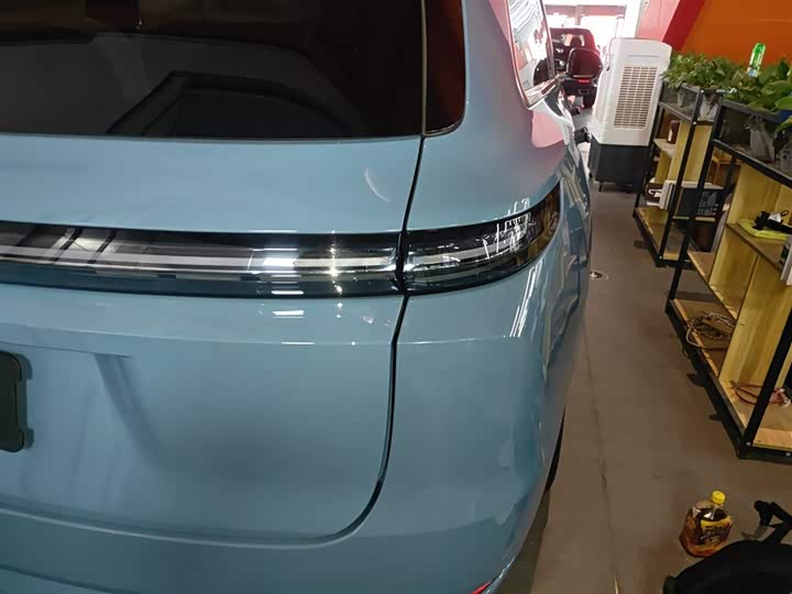 Фото 8 - LiXiang L9