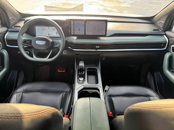 Фото 5 - Geely Okavango L